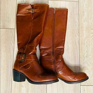 Perfect Fall Boots! Size 7.5